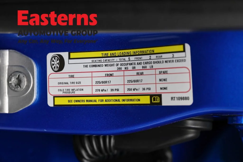 Used 2024 Blue Jeep Latitude image 33
