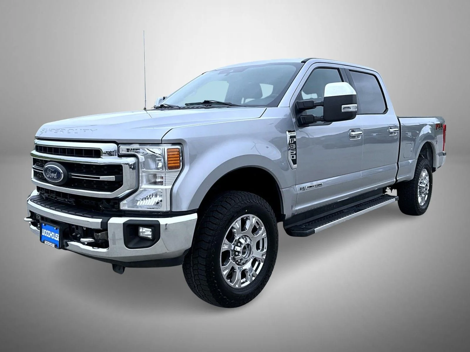 Used 2020 Silver Ford Lariat image 1