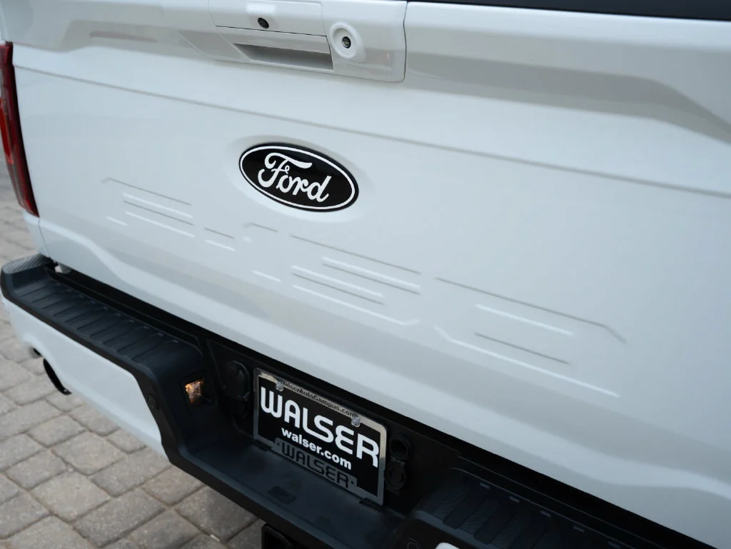 Used 2024 Oxford White Ford XLT image 15