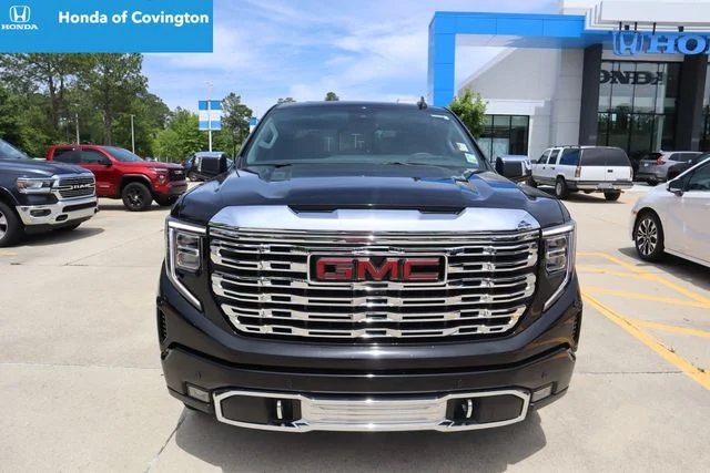 Used 2024 Onyx Black GMC Denali image 8