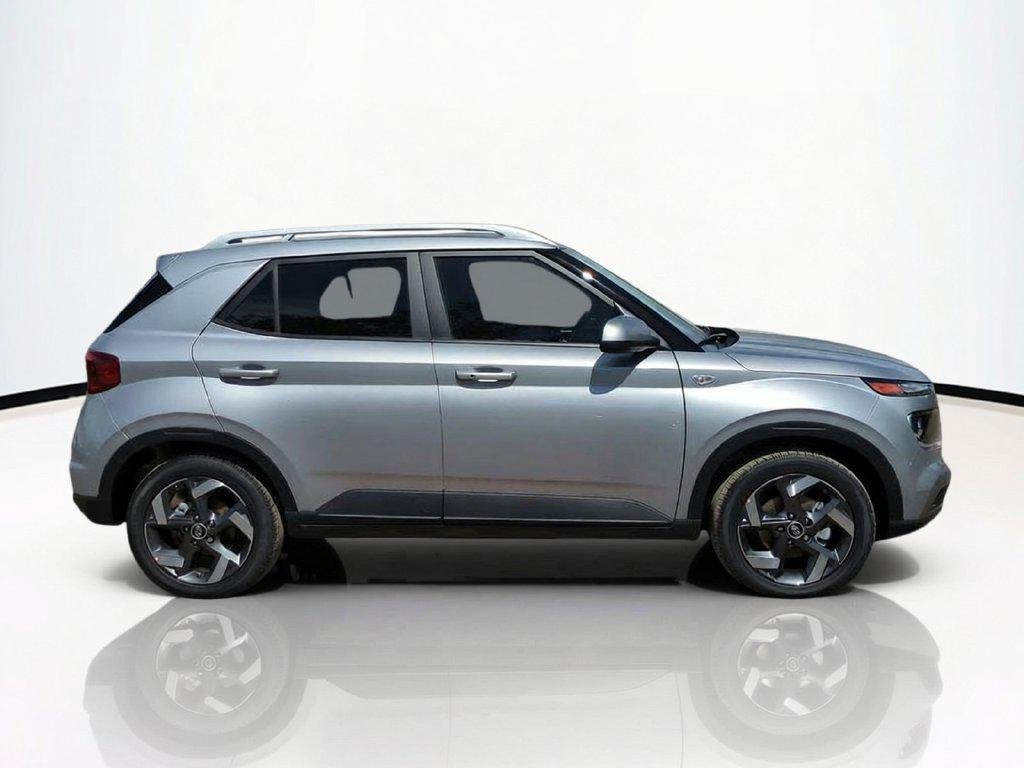New 2026 Silver Hyundai SEL image 4