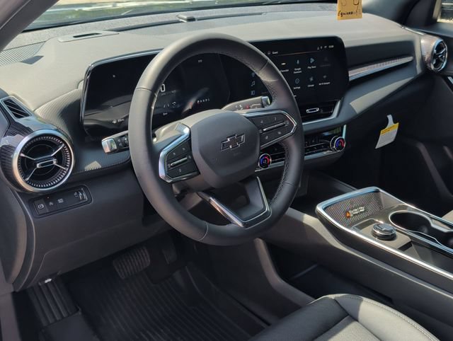 2027 Chevrolet Equinox LT - Photo 11