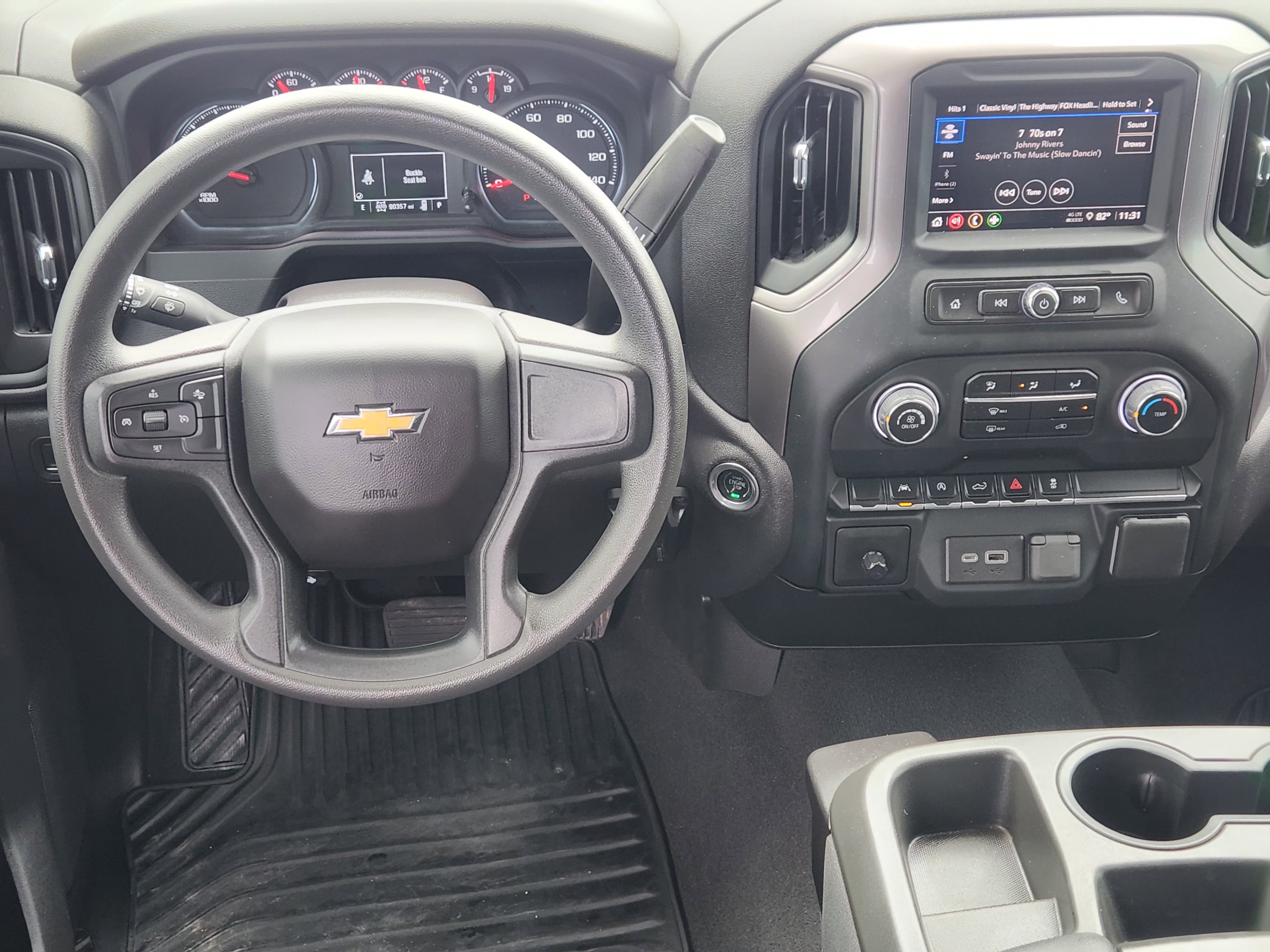 Used 2023 Summit White Chevrolet Custom image 26