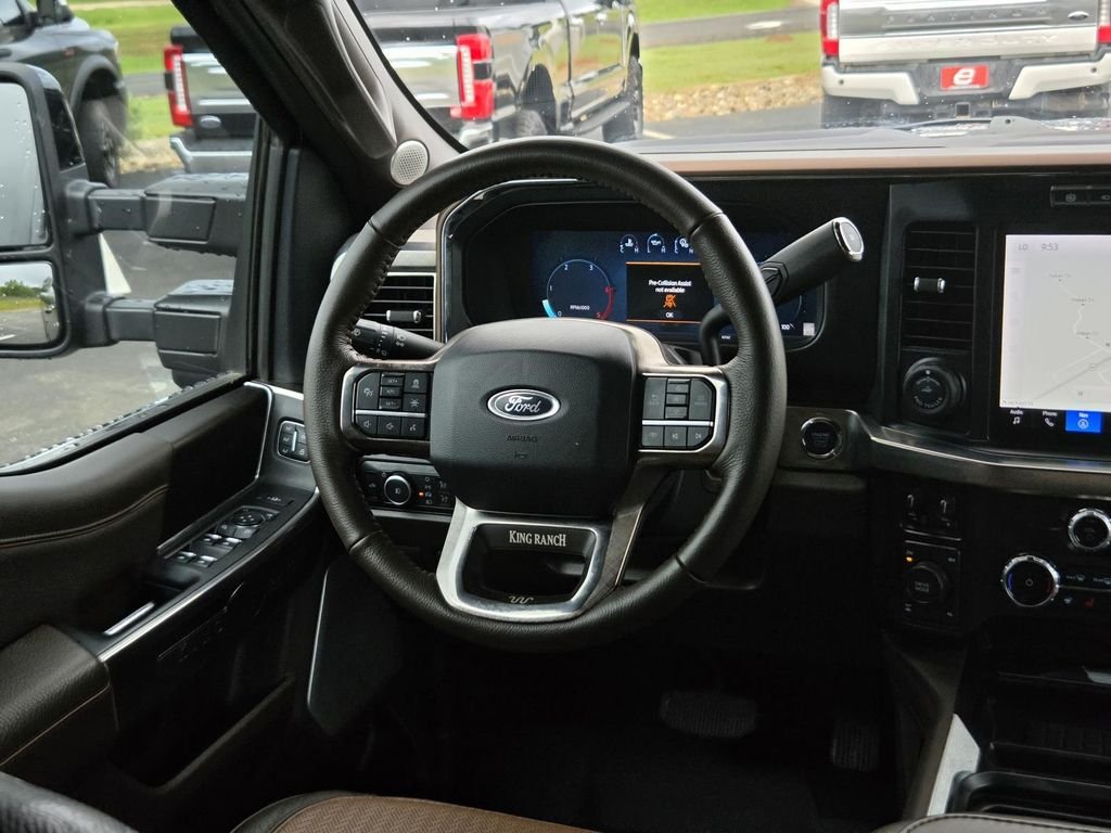 Used 2024 Agate Black Metallic Ford King Ranch image 18