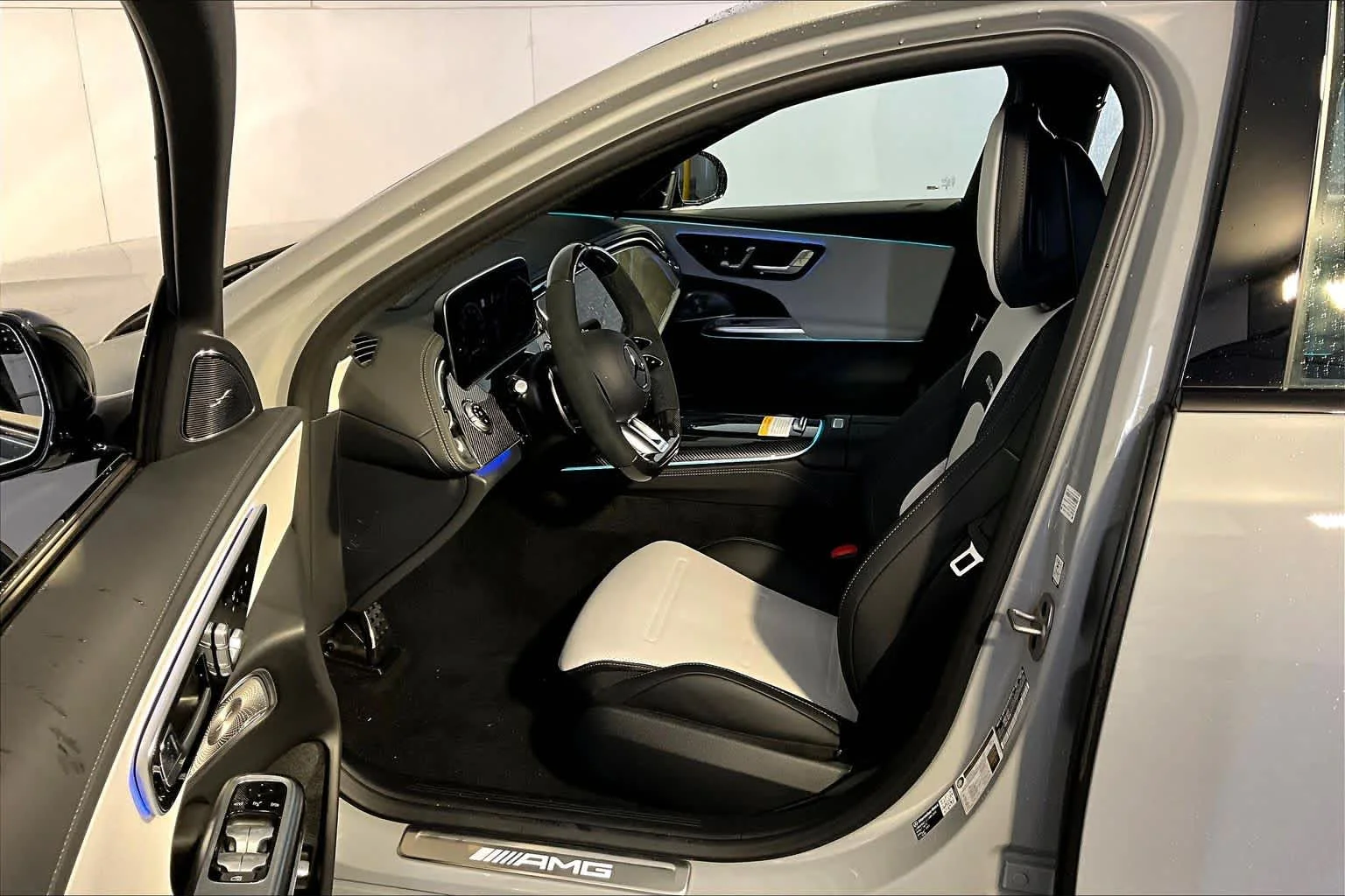 New 2026 MANUFAKTUR Alpine Grey Mercedes-Benz AMG® E 53 E image 13