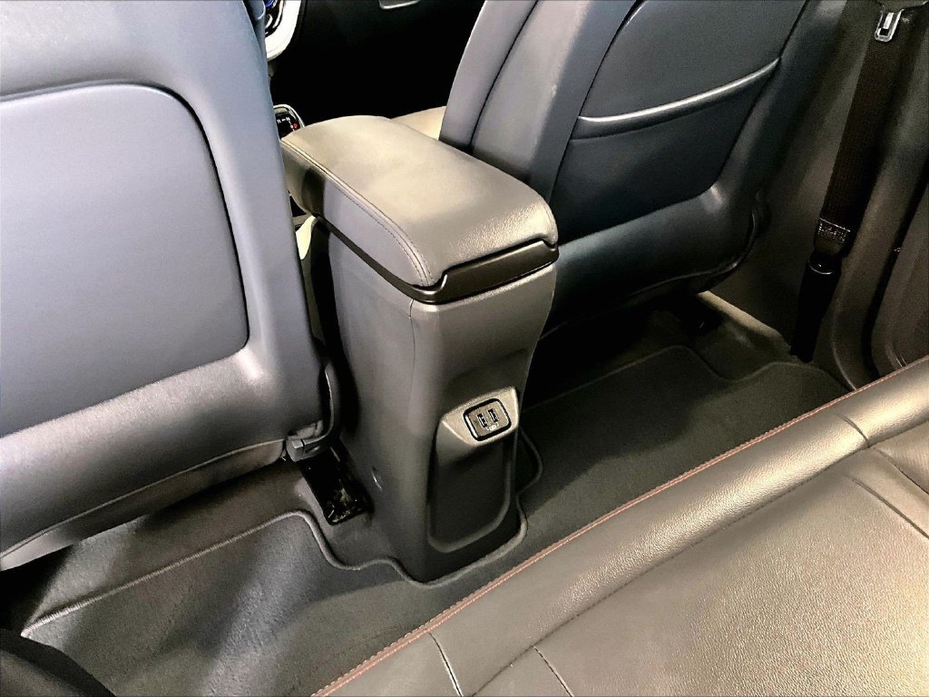 Used 2018 Gray Chevrolet Premier image 28