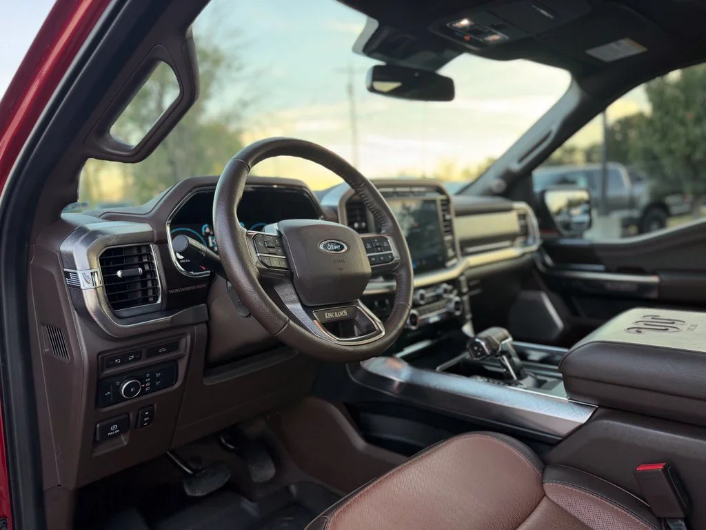 Used 2022 Red Ford King Ranch image 12