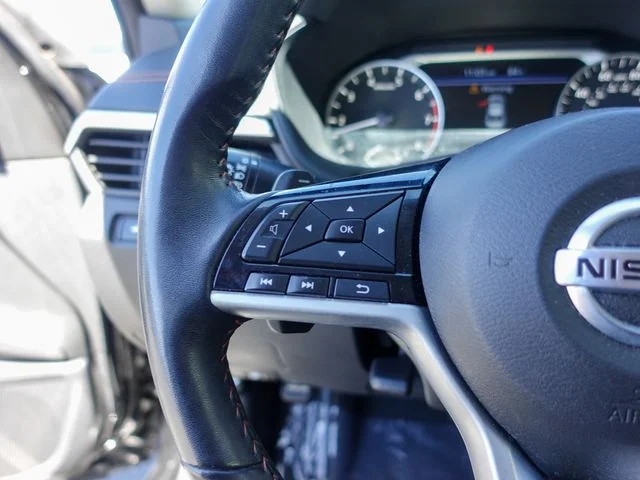 Used 2021 Black Nissan 2.5 SR image 14