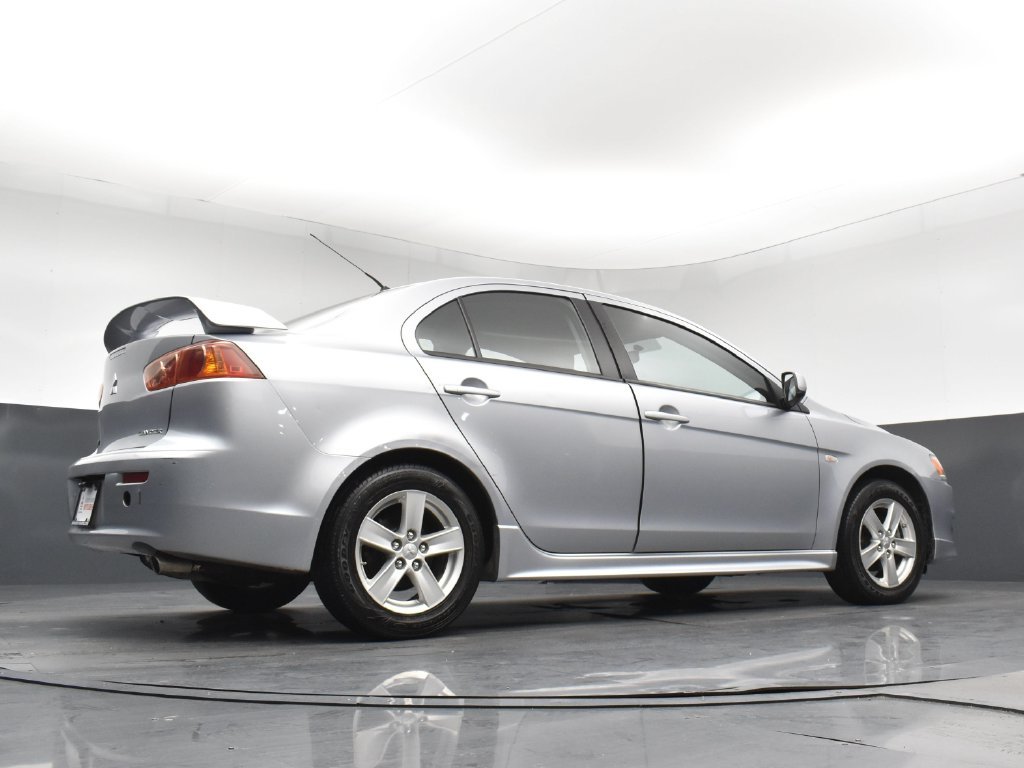 Used 2009 White Mitsubishi ES image 25