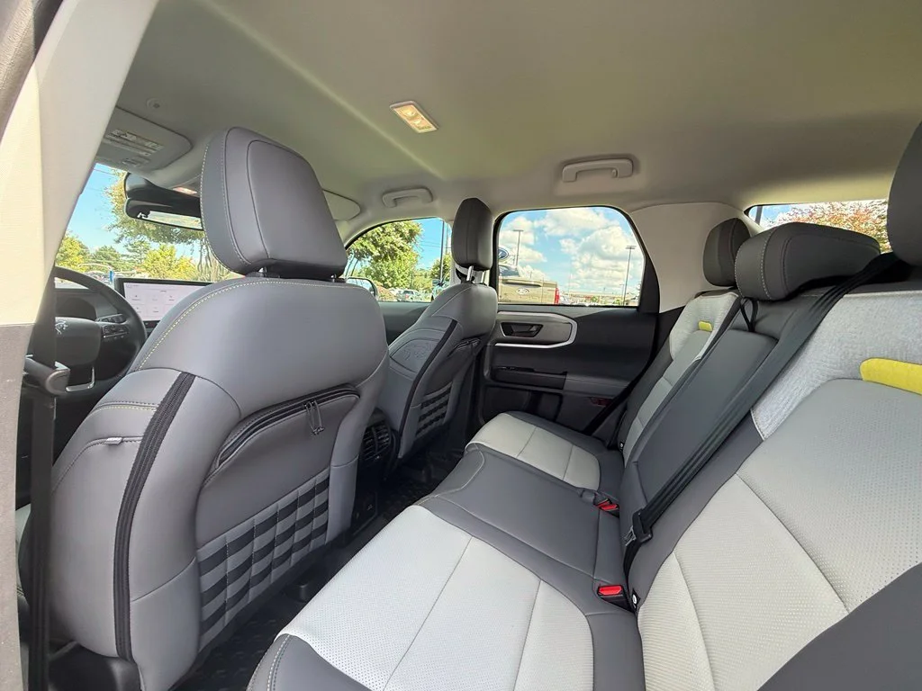 Used 2026 Gray Ford Badlands image 28