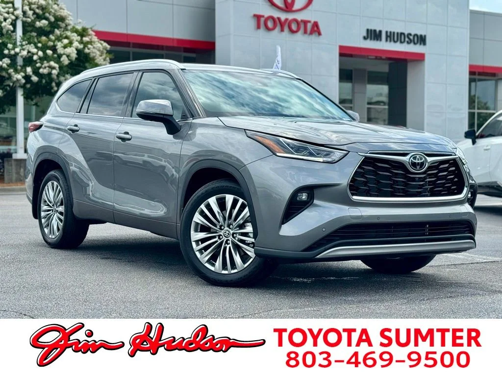 2026 Toyota Highlander Platinum AWD's photo