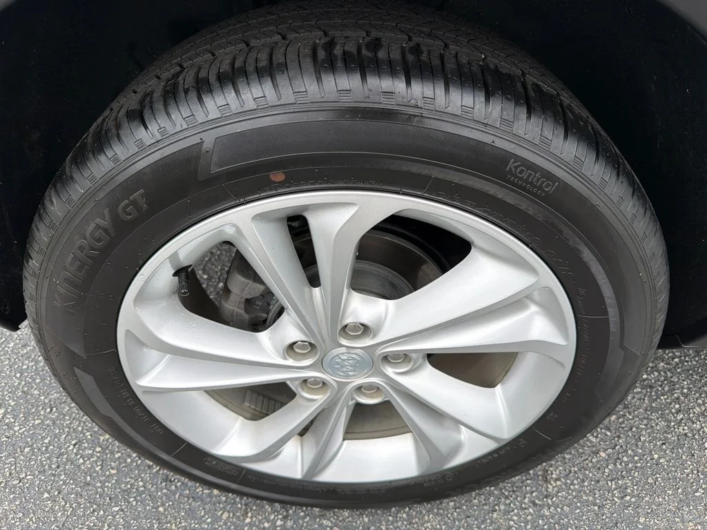 Used 2023 White Buick Preferred image 17