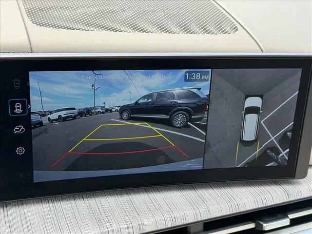 Used 2025 White Hyundai Calligraphy image 28