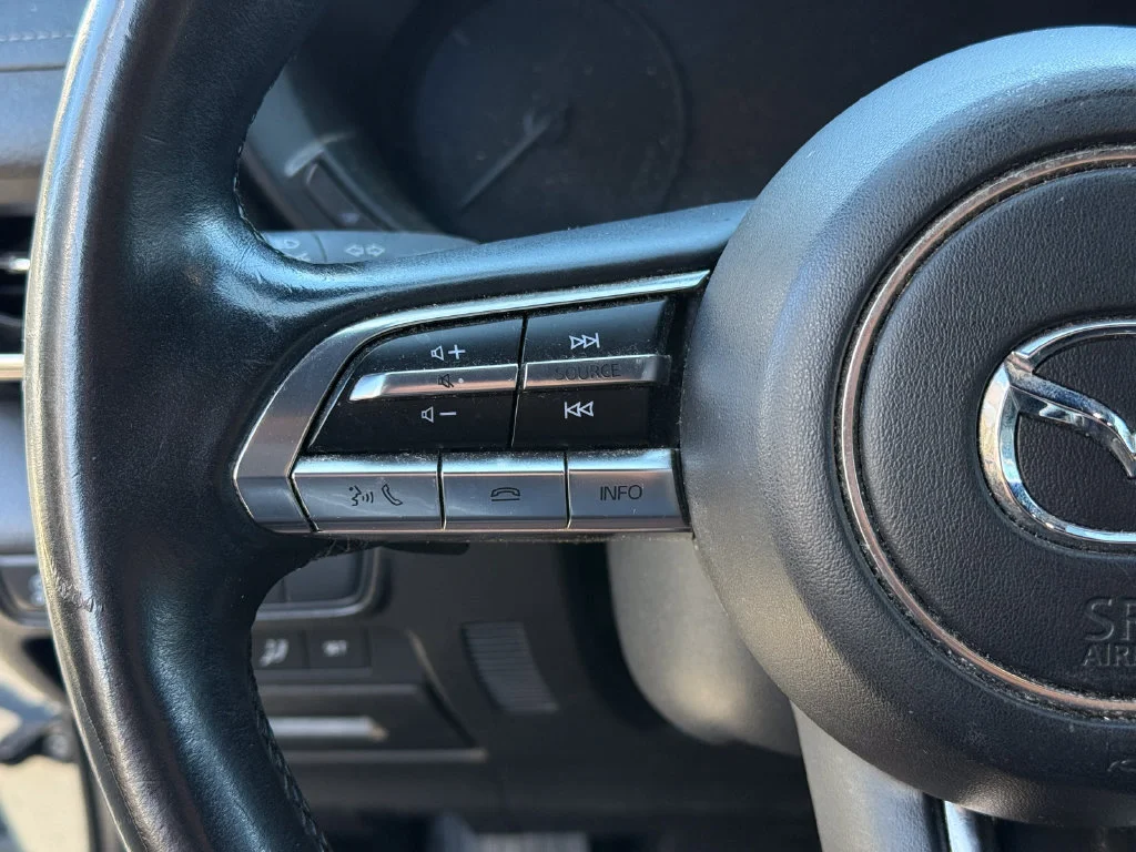 Used 2022  Mazda Premium Plus Package image 18