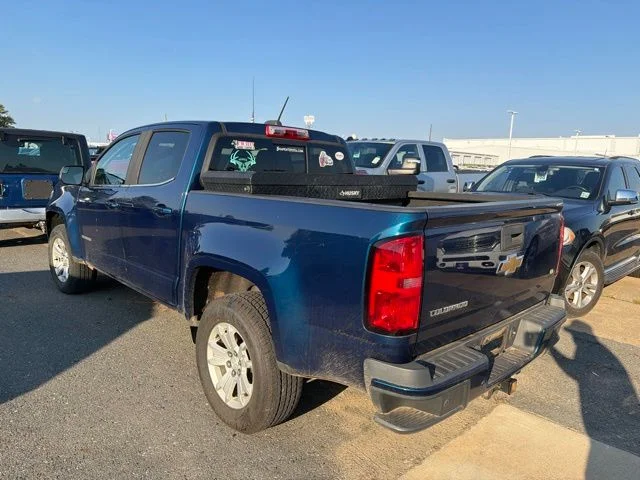 Used 2019 Blue Chevrolet LT image 8
