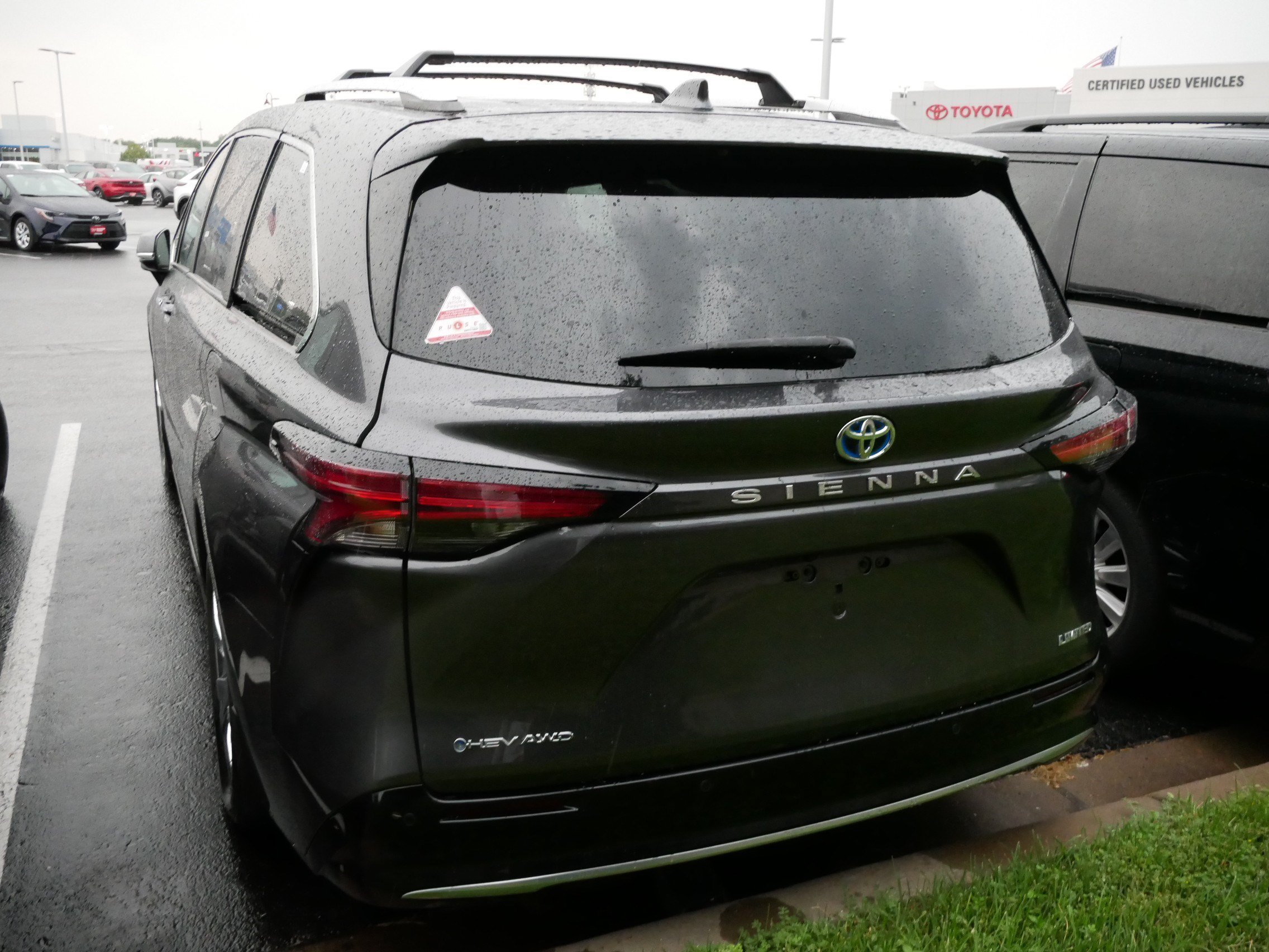 Certified Used 2025 MAGNETIC GRAY MET. Toyota Limited image 5