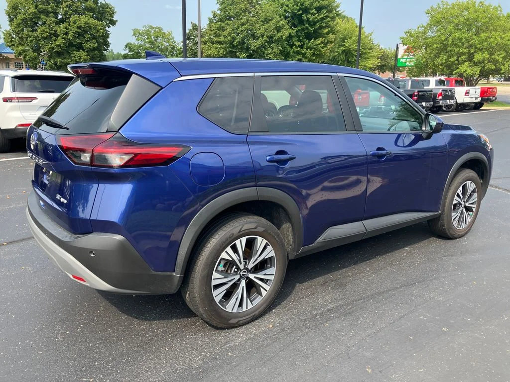 2023 Nissan Rogue SV - Photo 6