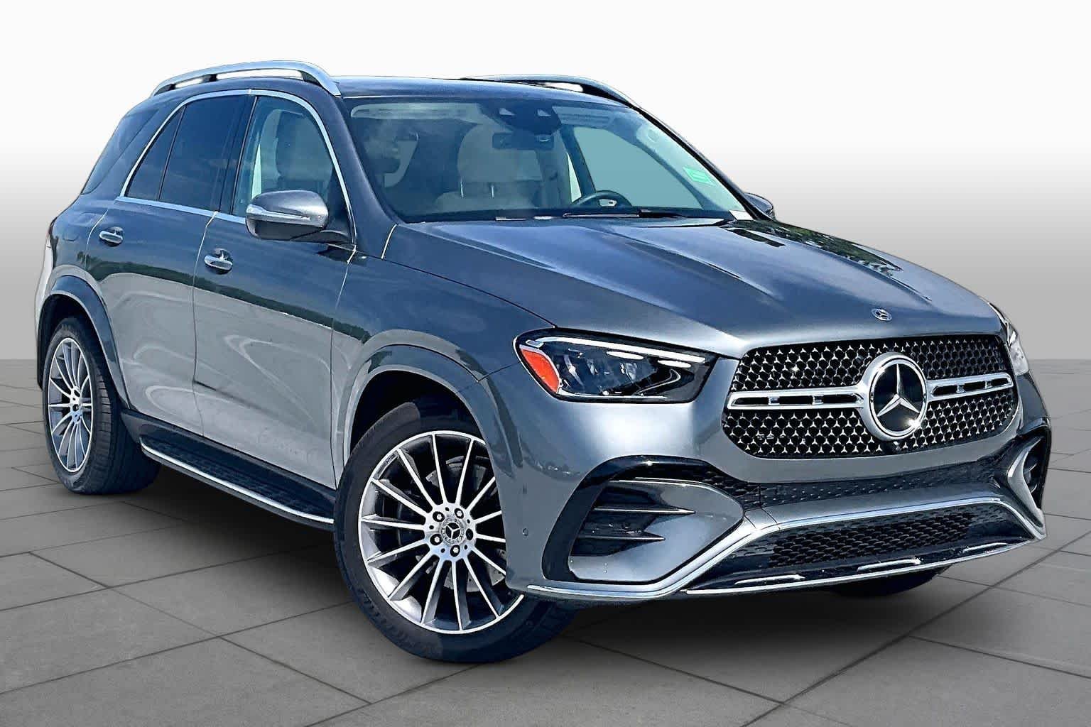 Used 2026 Obsidian Black Metallic Mercedes-Benz GLE 450 image 3