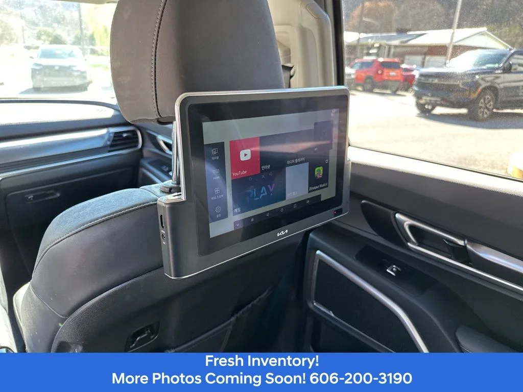 Used 2023 Silver Kia LX image 12