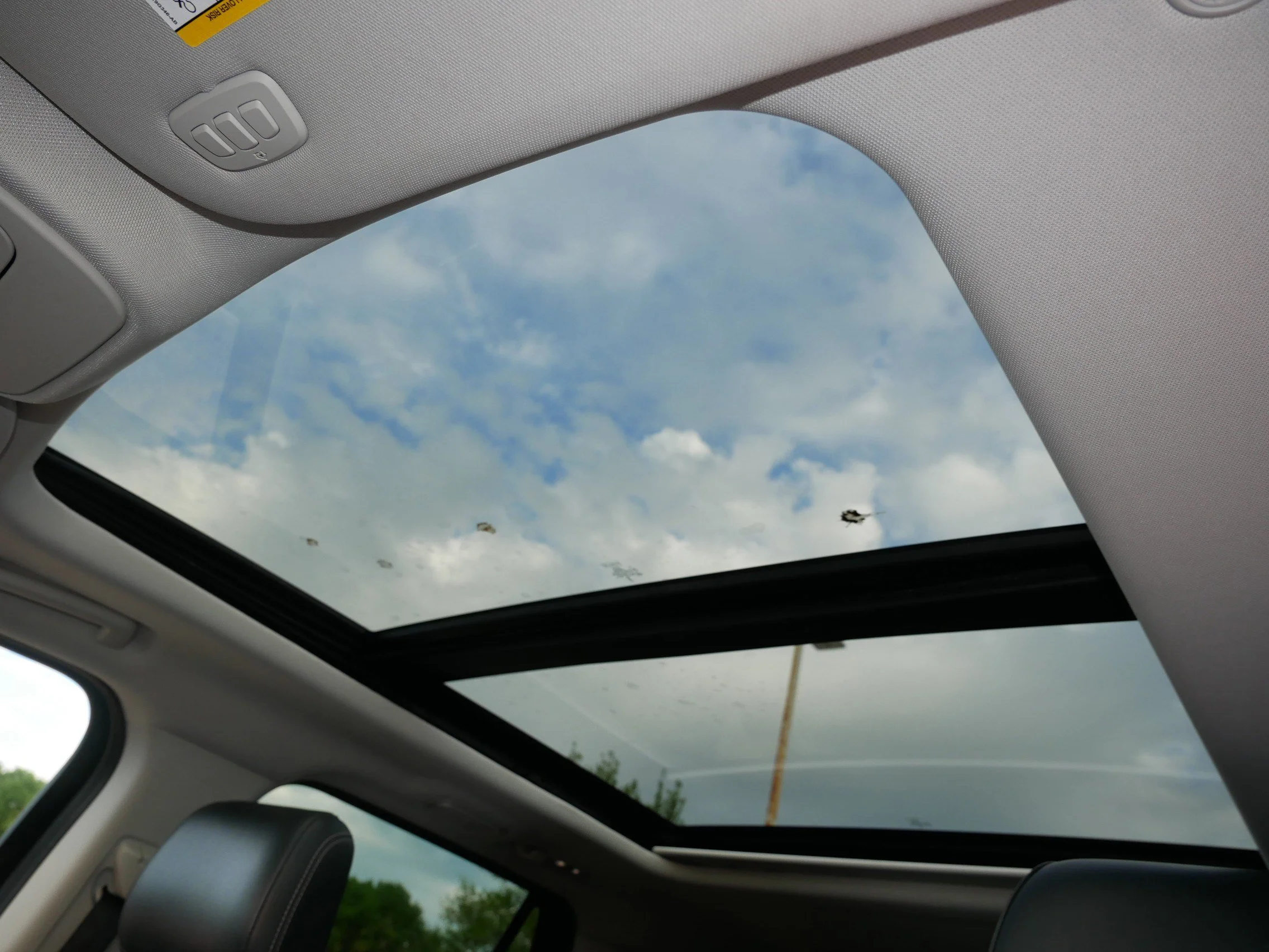 Used 2025 Agate Black Metallic Ford Platinum image 31