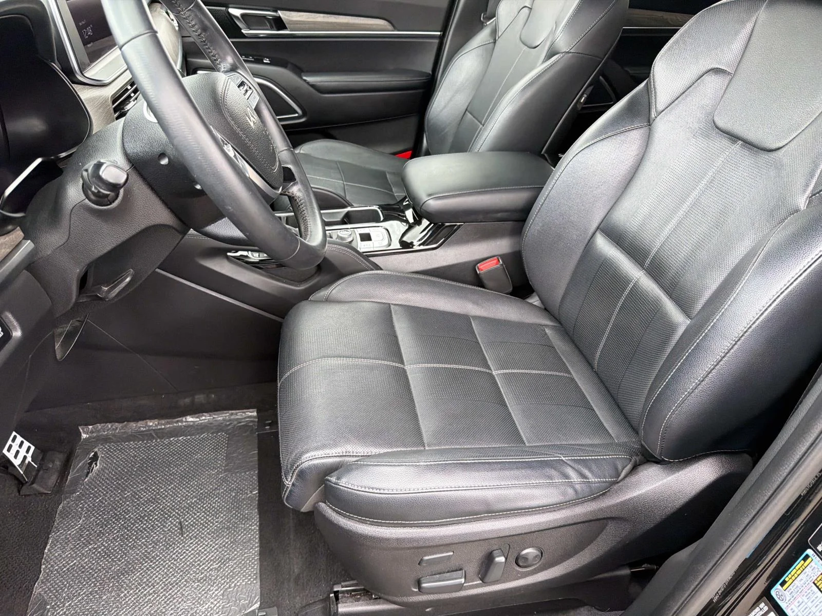Used 2022 Black Copper Kia SX FWD image 18
