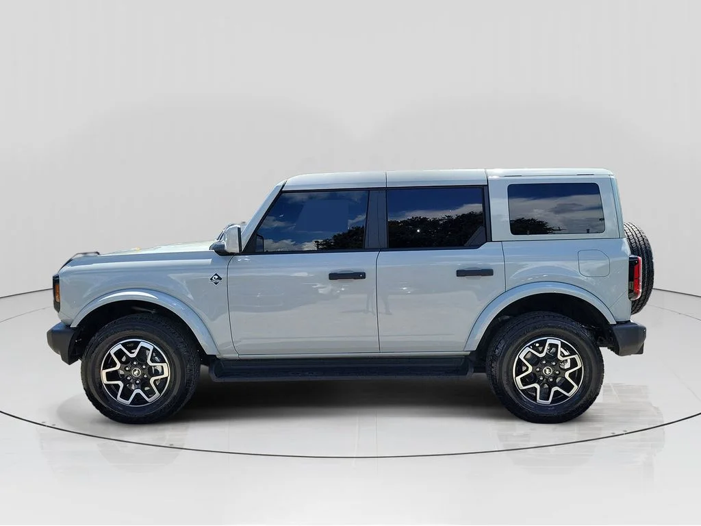 Used 2026 White Ford Outer Banks image 4
