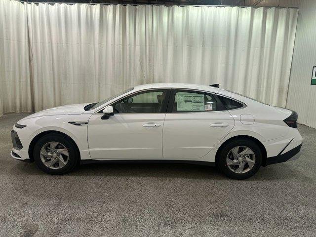 2026 Hyundai Sonata SE - Photo 6