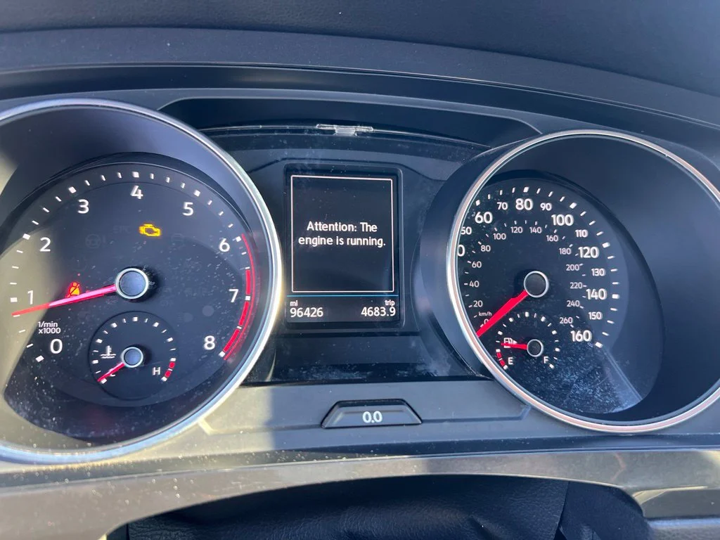 Used 2019 Orange Metallic Volkswagen 2.0T SE image 12