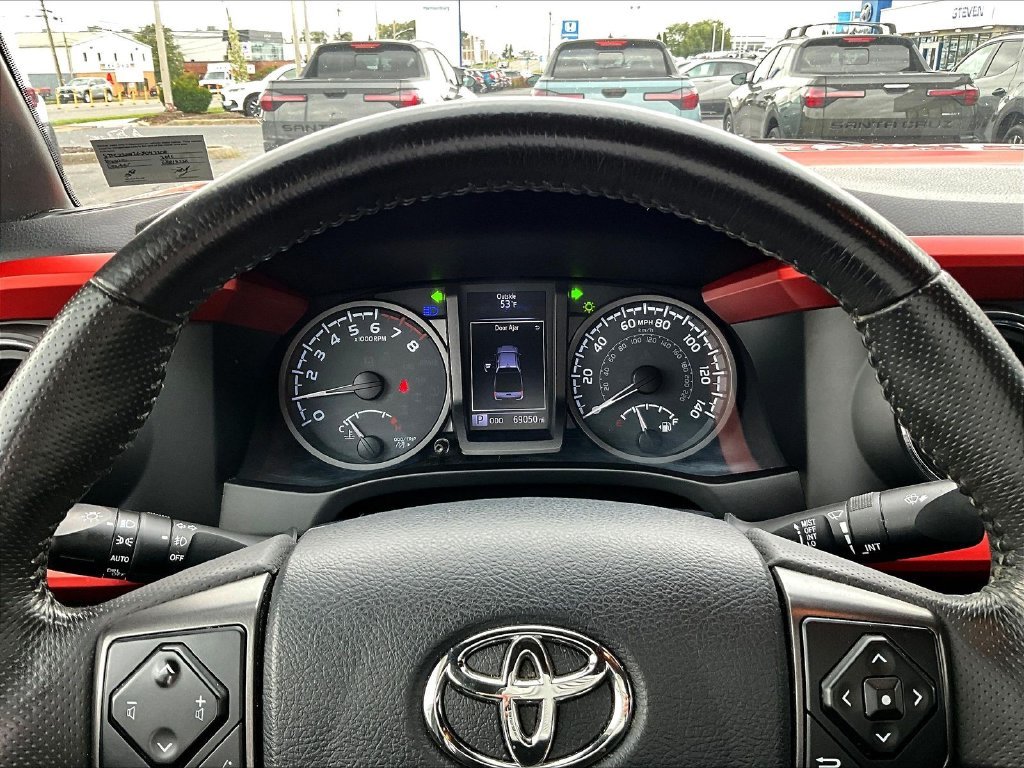 Used 2016 Red Toyota TRD Off-Road image 13