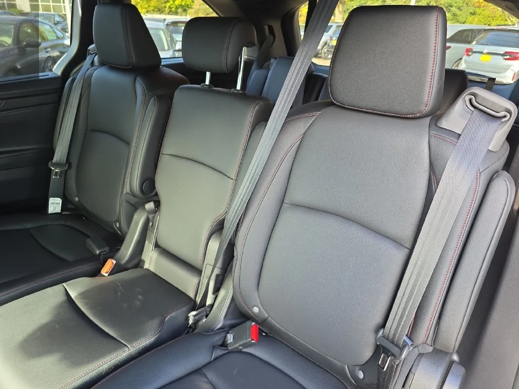 2026 Honda Odyssey Sport L - Photo 17