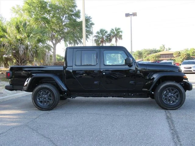 New 2026 Black Clear-Coat Exterior Paint Jeep Sport S image 2