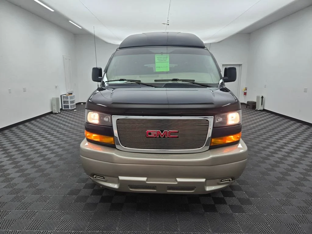 2023 GMC Savana Cargo Work Van - Photo 12