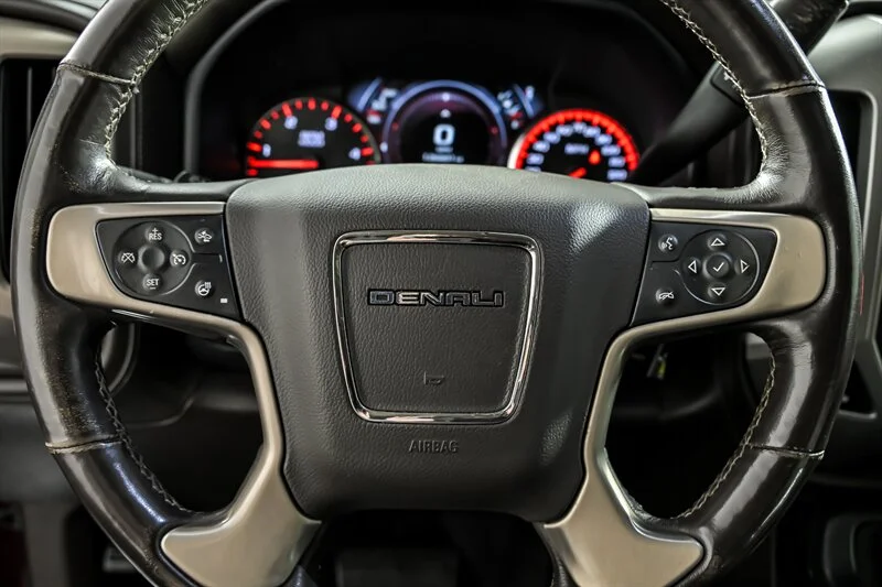 Used 2016 CRIMSON RED GMC Denali image 23