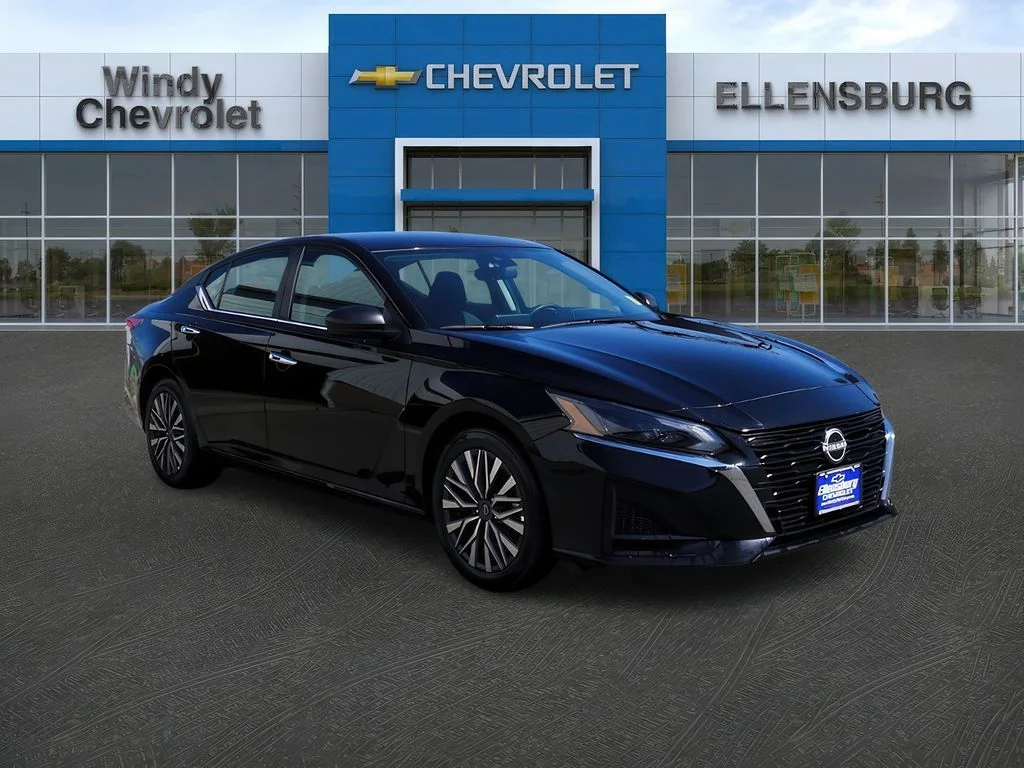 2025 Nissan Altima 2.5 SV's photo