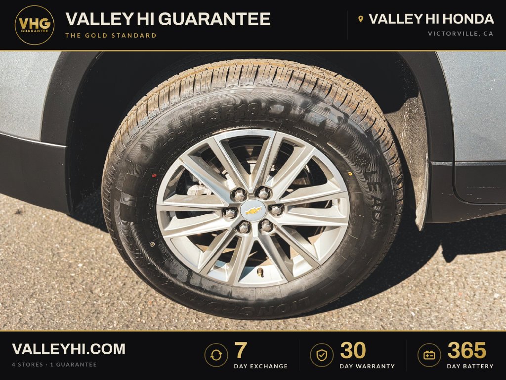 Used 2023 Gray Chevrolet LT image 12