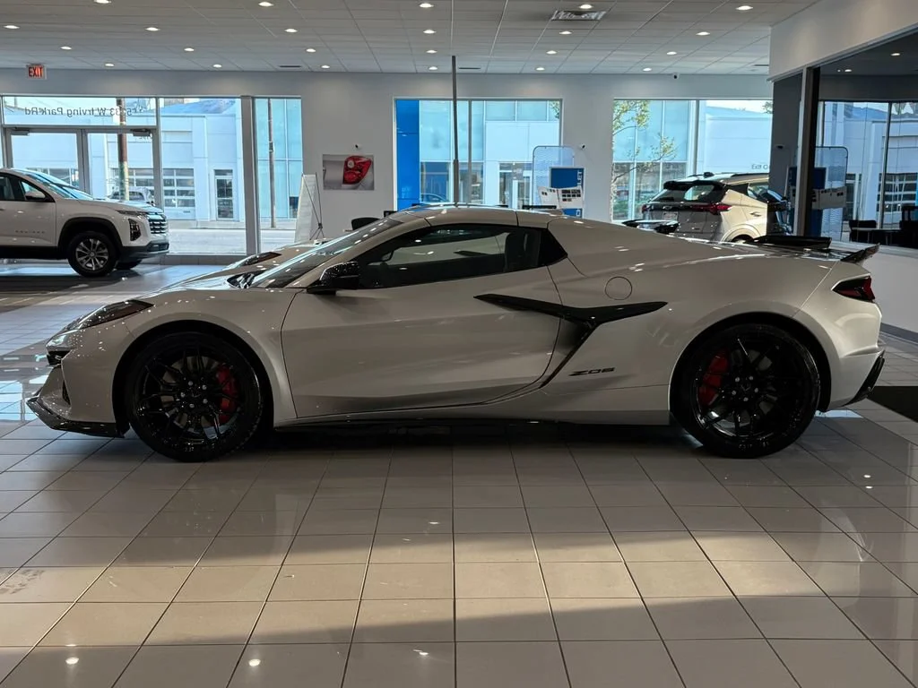 New 2027 Blade Silver Metallic Chevrolet 2LZ image 30