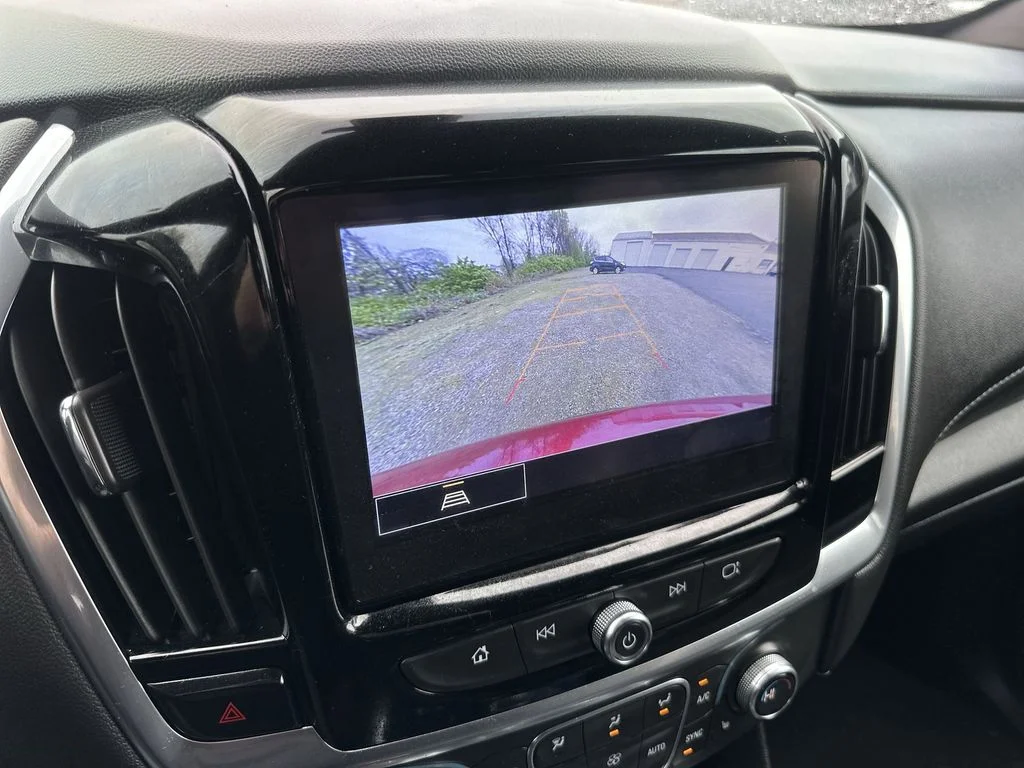 Used 2023 Red Chevrolet LT image 17