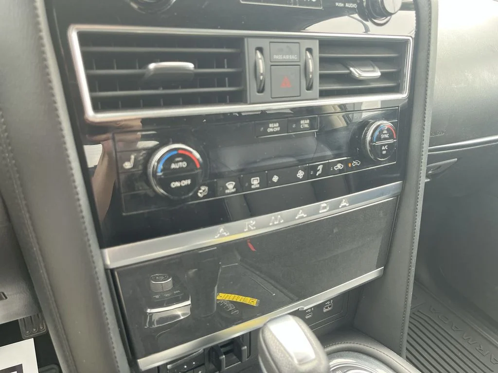 Used 2023 White Nissan SV image 19