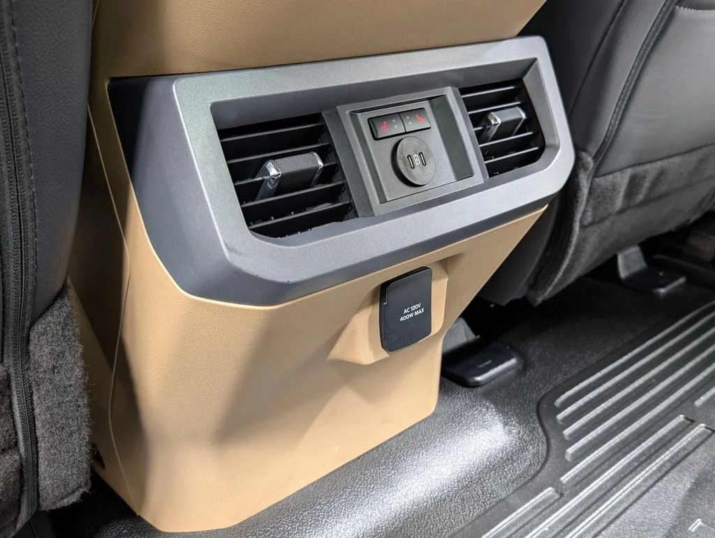 Certified Used 2025 Agate Black Metallic Ford Lariat image 19
