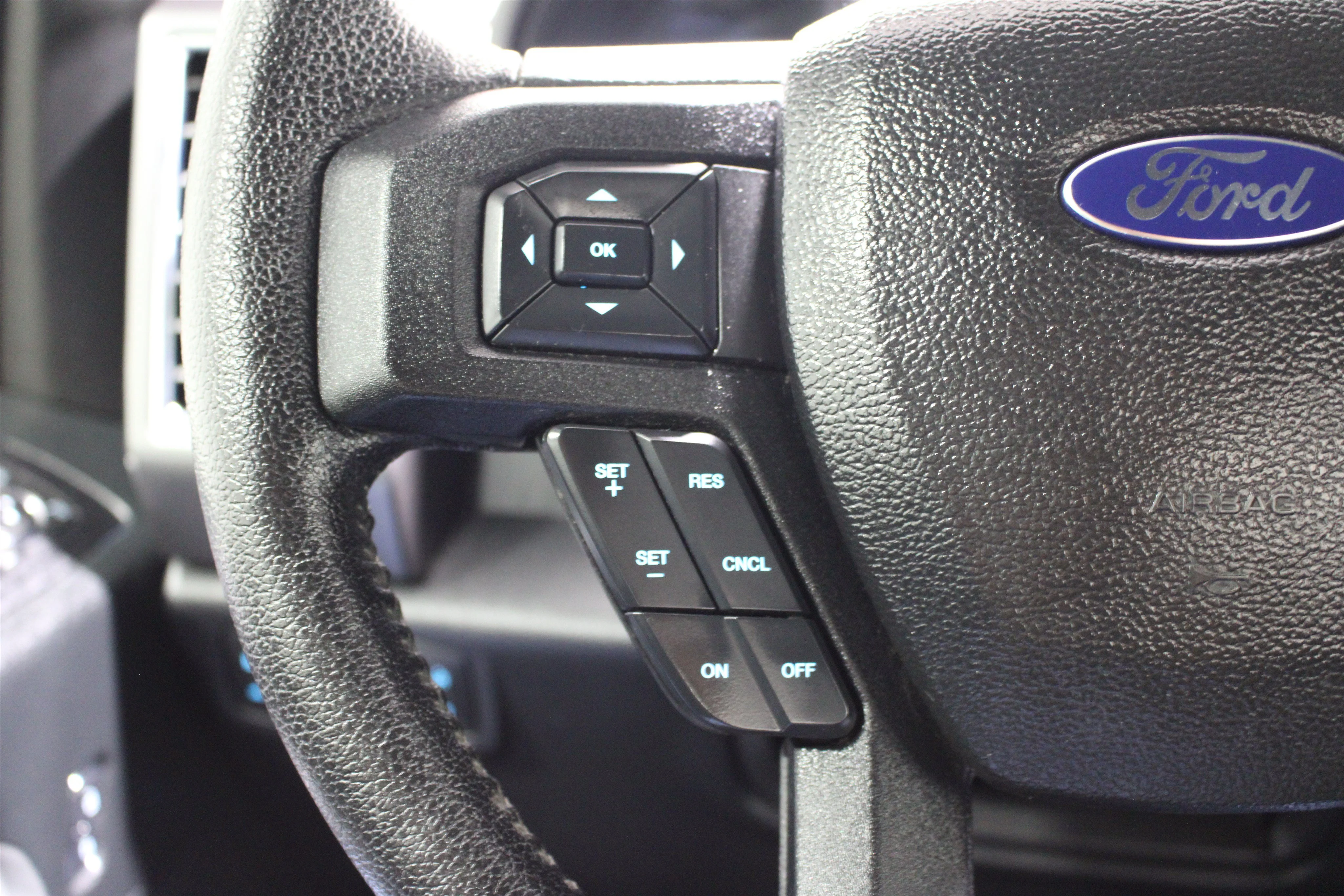 2016 Ford F-150 XLT - Photo 12