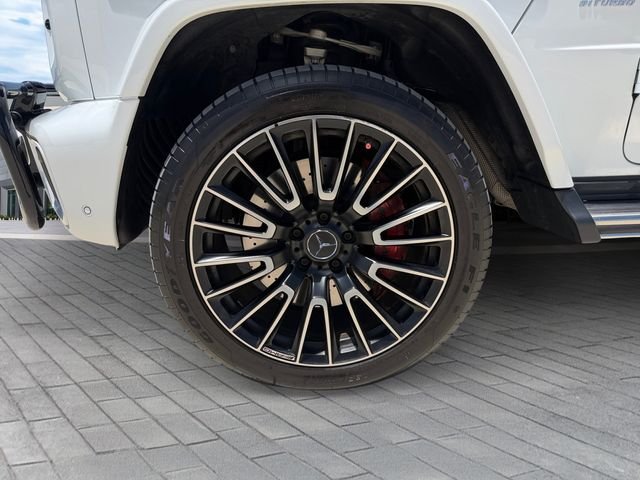 Used 2025  Mercedes-Benz G 63 AMG® image 9