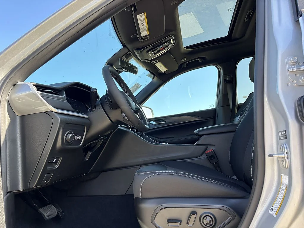 New 2026 Silver Jeep Laredo X image 10