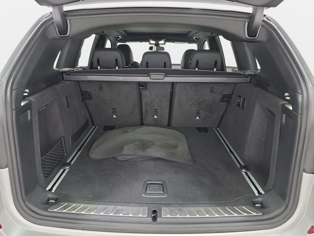 Used 2019 Silver BMW xDrive30i image 31