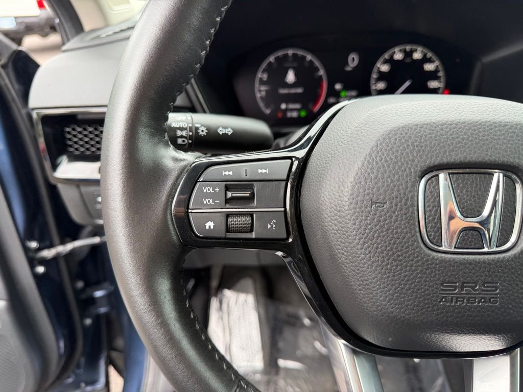 Used 2024 Canyon River Blue Metallic Honda EX-L image 18