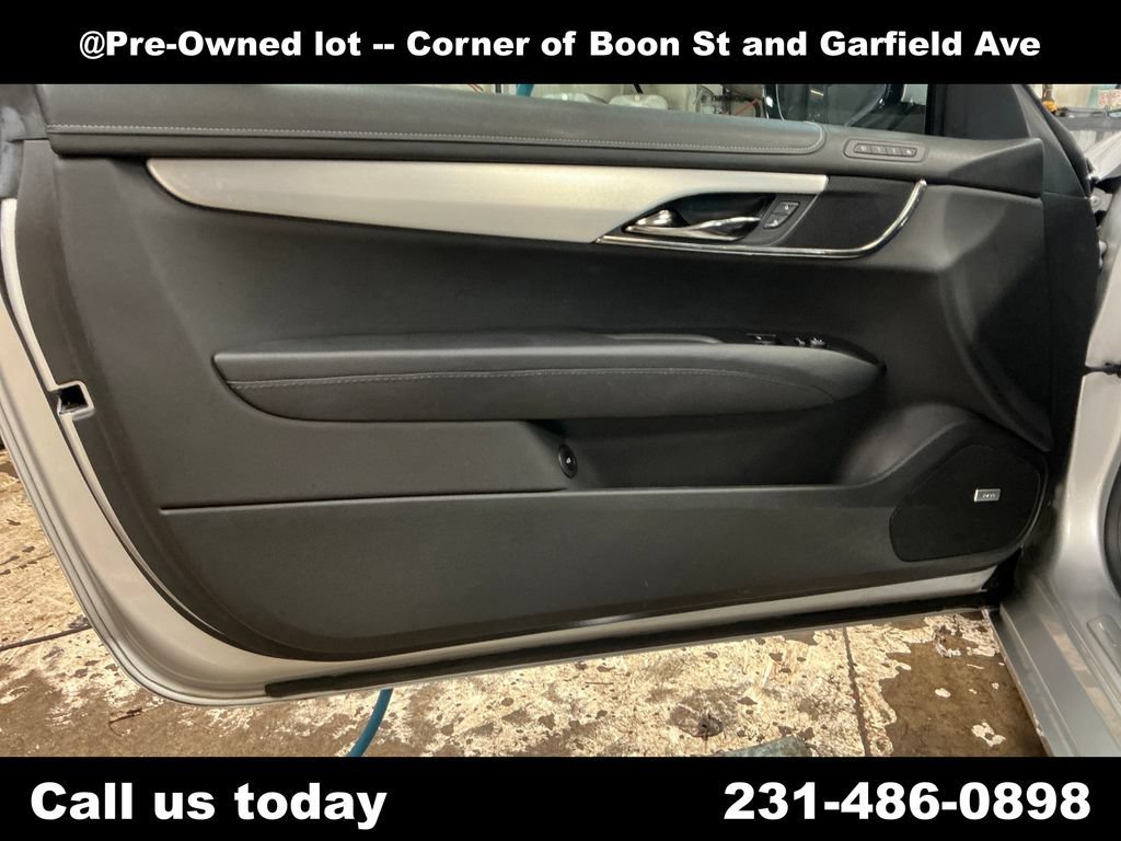 Used 2017 RADIANT SILVER METALLIC Cadillac Luxury AWD image 15