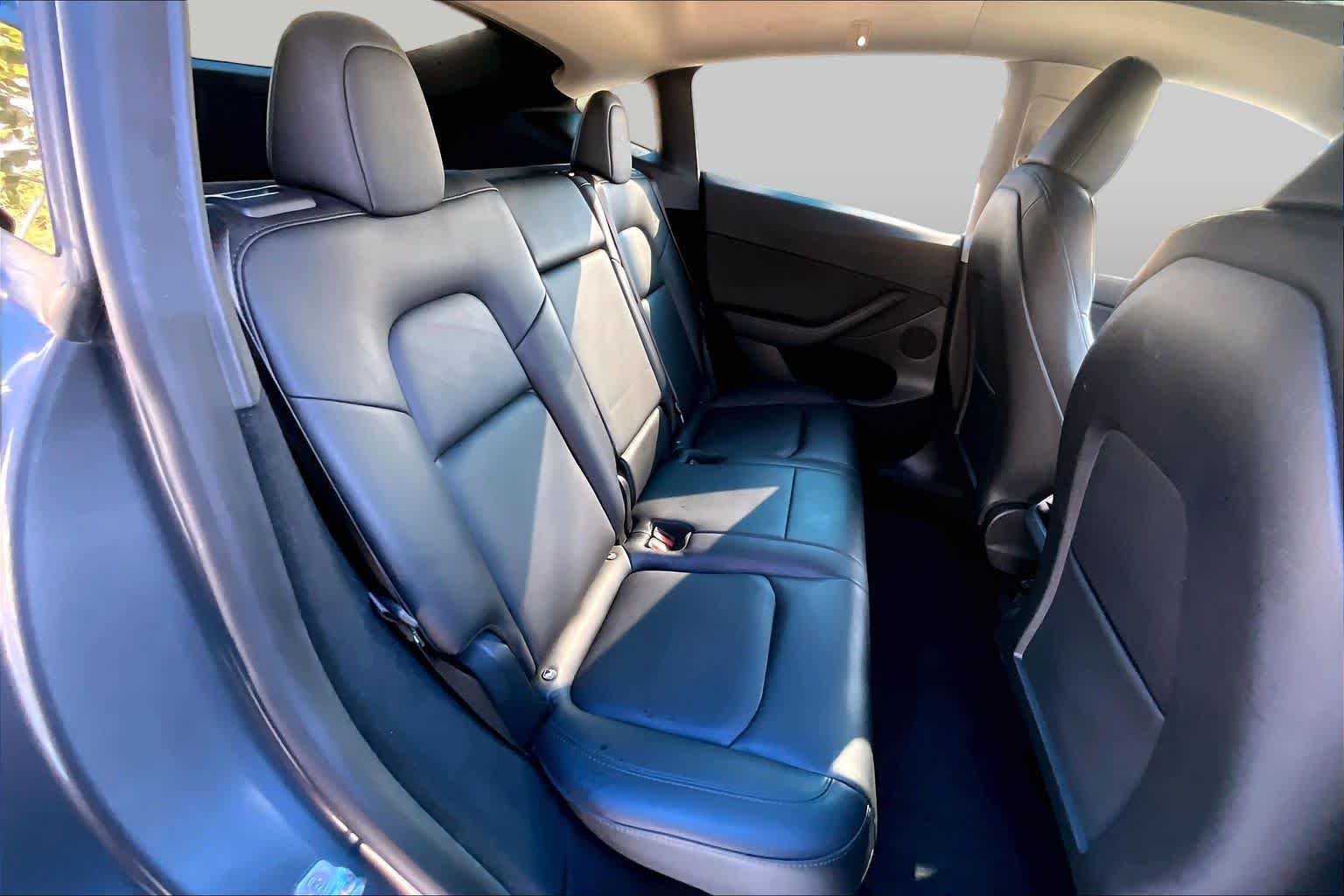 Used 2023 Midnight Silver Metallic Tesla Long Range image 18