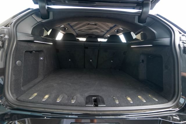 2025 BMW XM Base - Photo 42