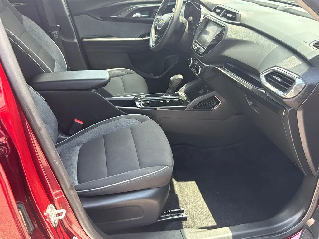 Used 2023 Red Chevrolet LT image 13
