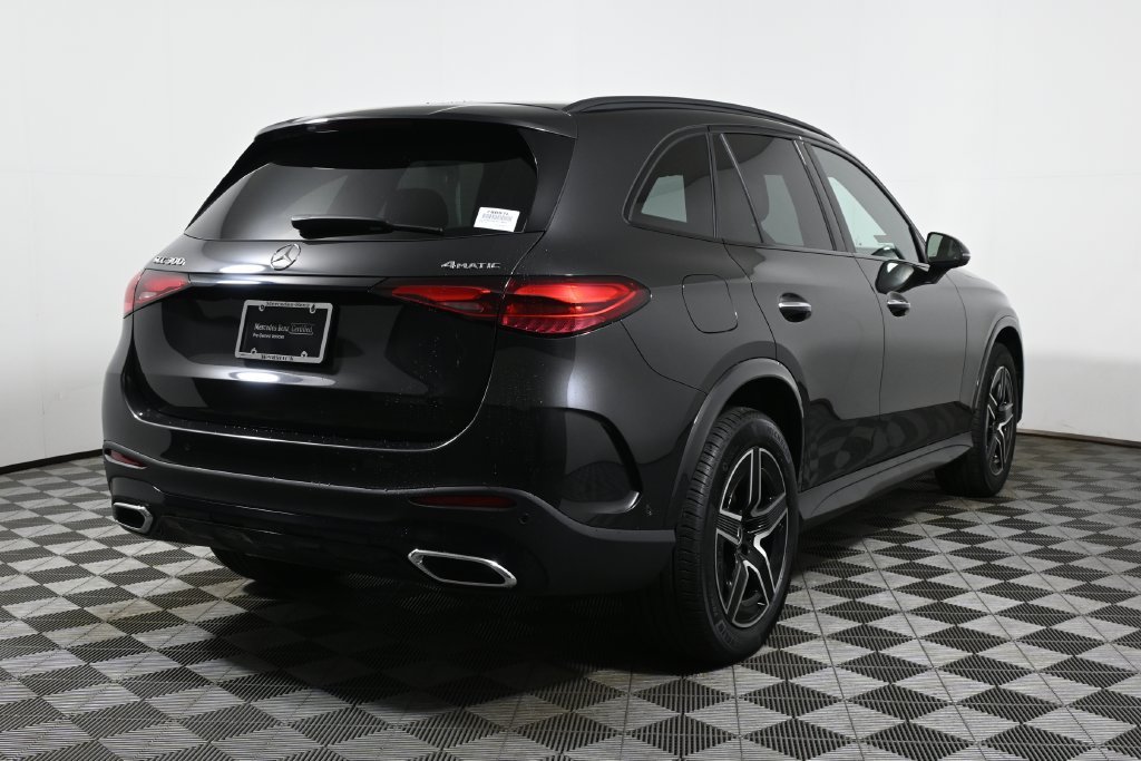 2026 Mercedes-Benz GLC Base - Photo 7