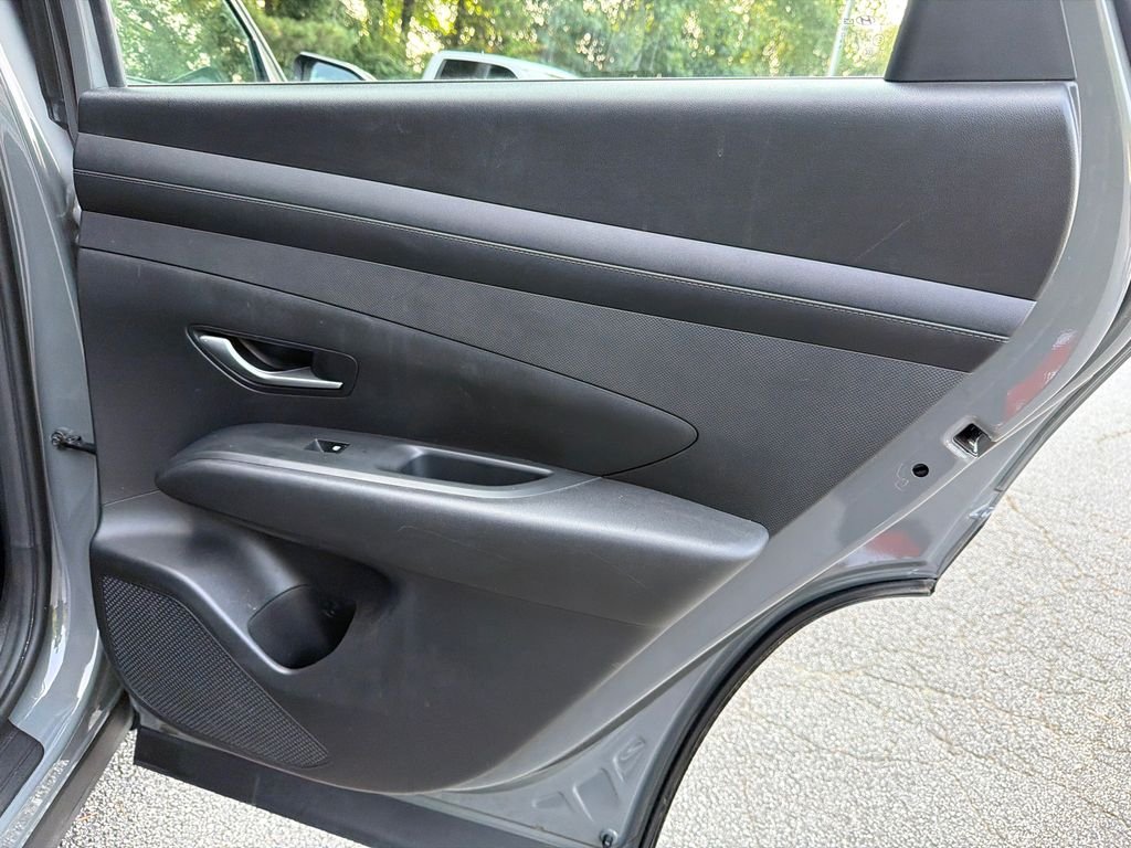 2025 Hyundai Tucson SE - Photo 16